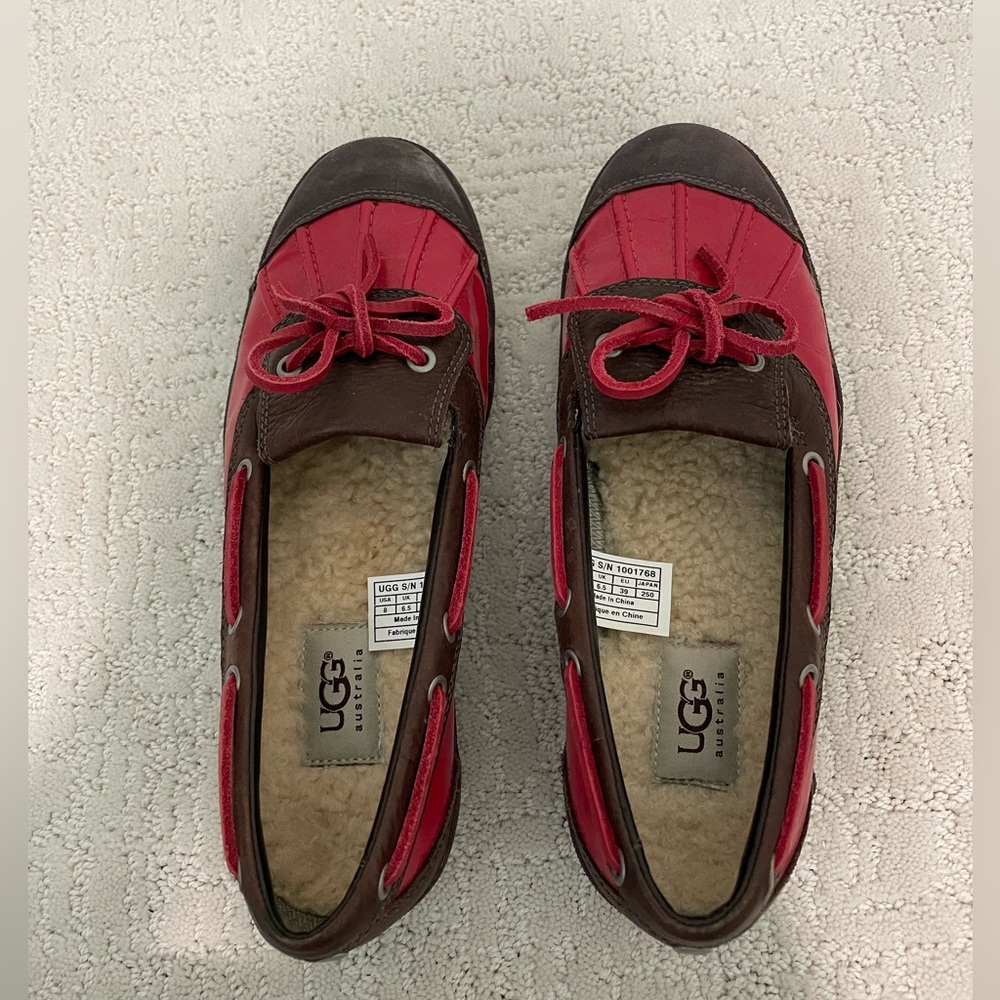 Ugg Ashdale water-proof shoes